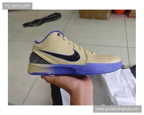 巴萨下赛季客场球衣致敬科比以湖人紫打造足篮跨界新传奇